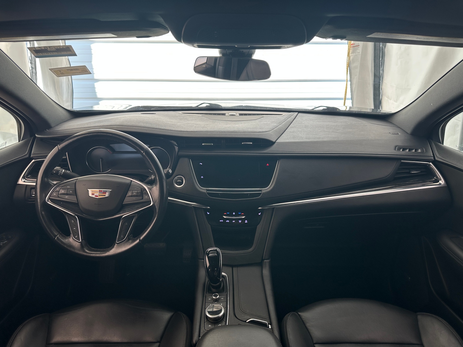 Thumbnail: 2020 Cadillac XT5 - 2