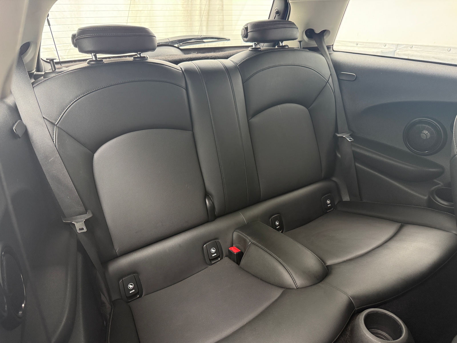 Thumbnail: 2017 MINI Cooper Hardtop - 5