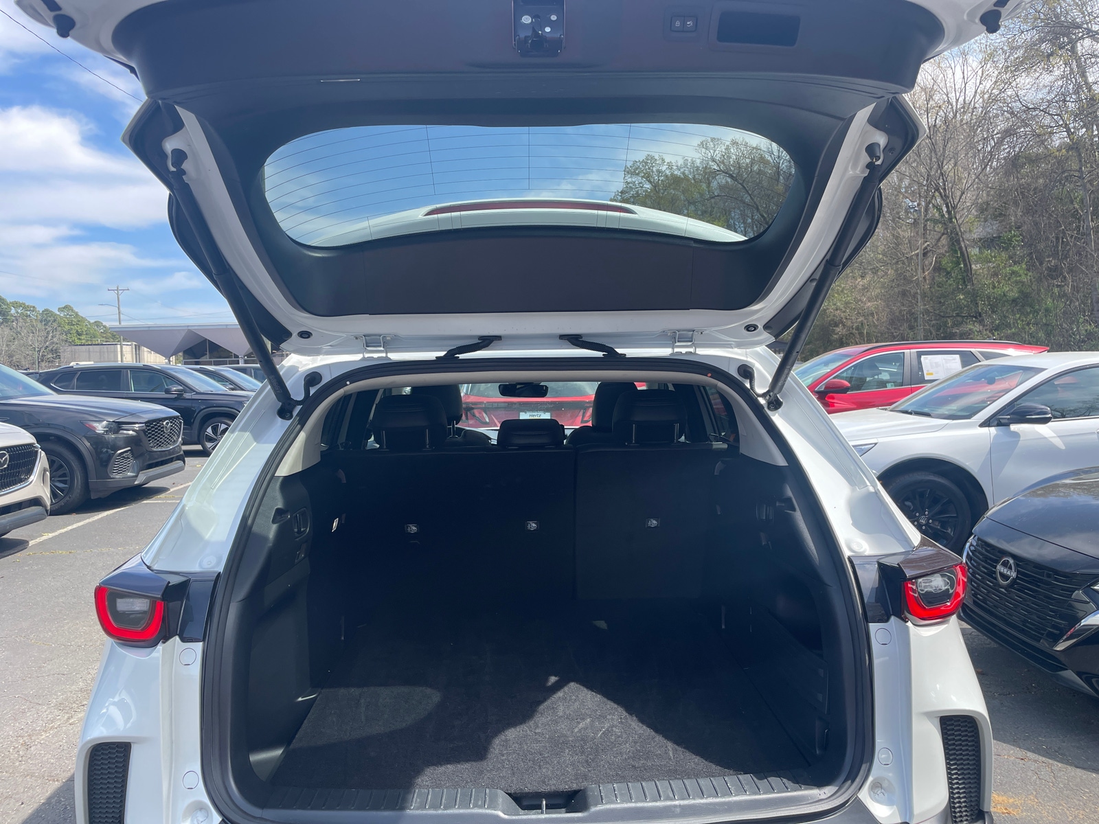 Thumbnail: 2025 Mazda CX-50 - 6