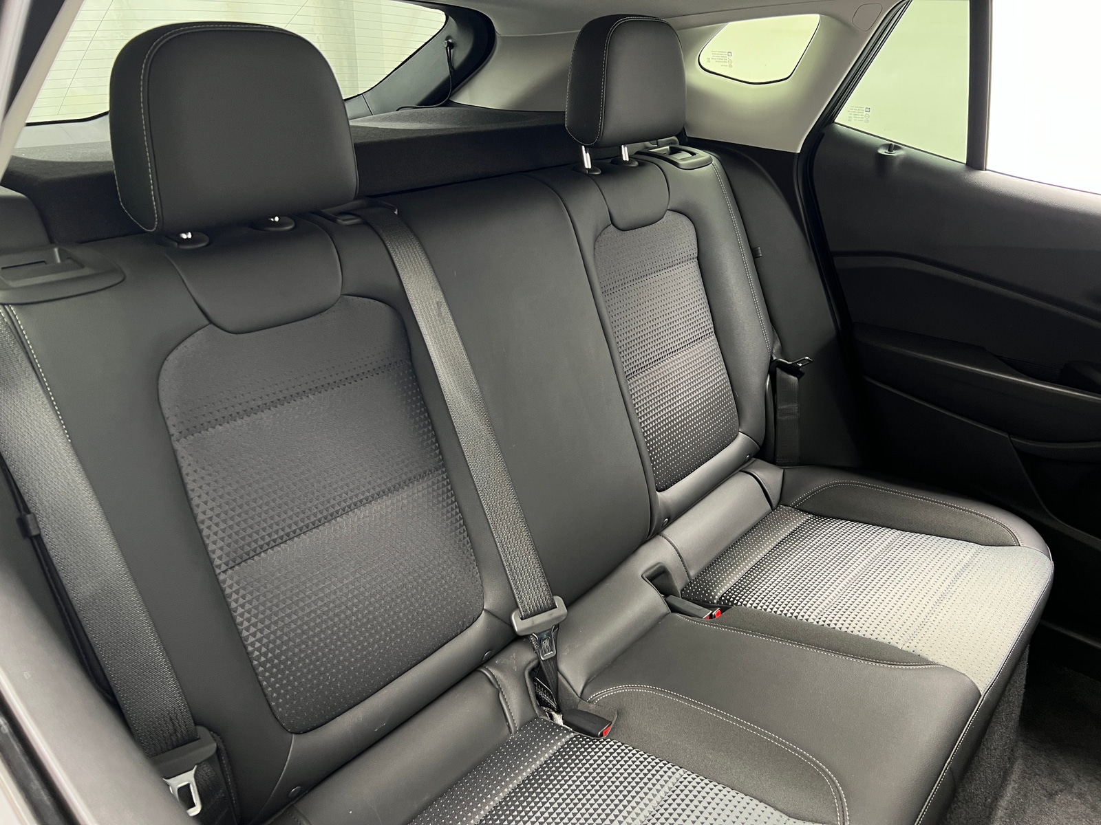 Thumbnail: 2025 Chevrolet Trax - 6