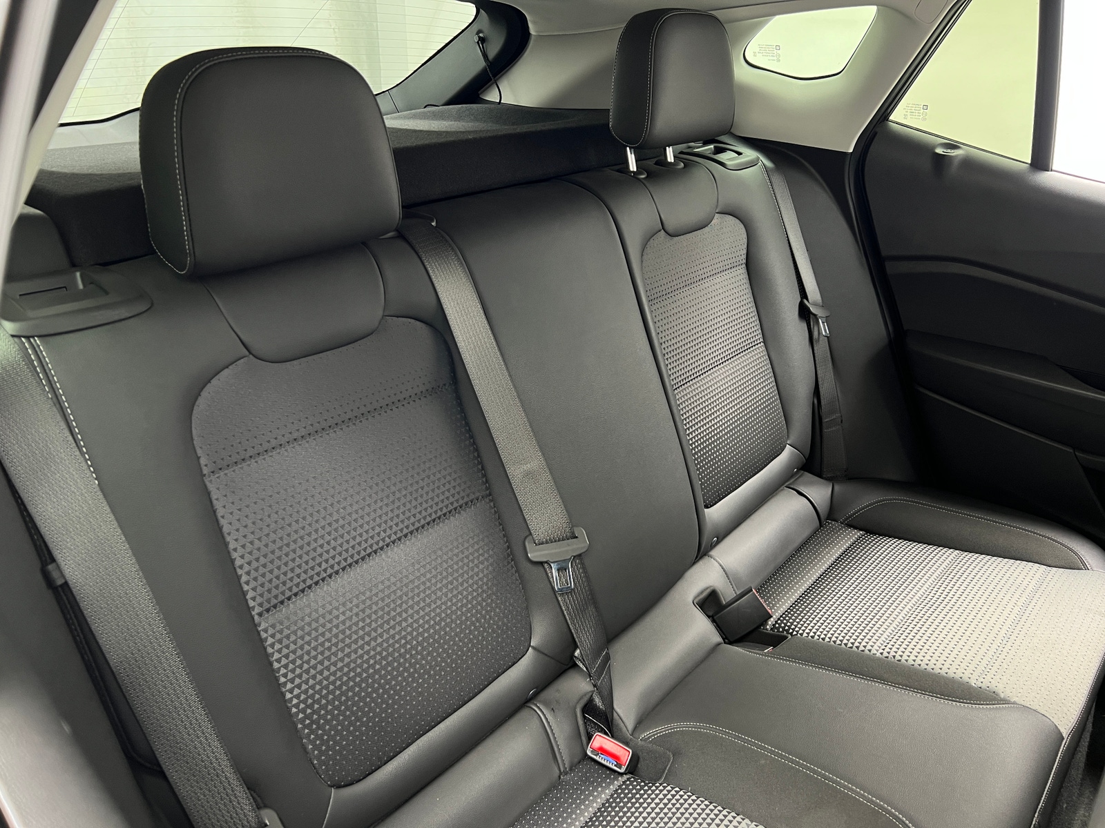 Thumbnail: 2025 Chevrolet Trax - 6