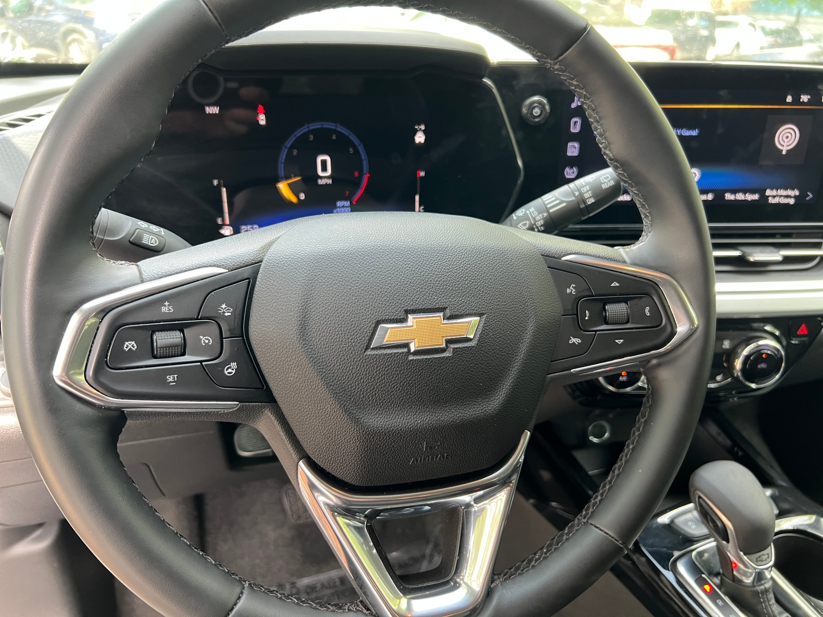 Thumbnail: 2025 Chevrolet Trax - 5