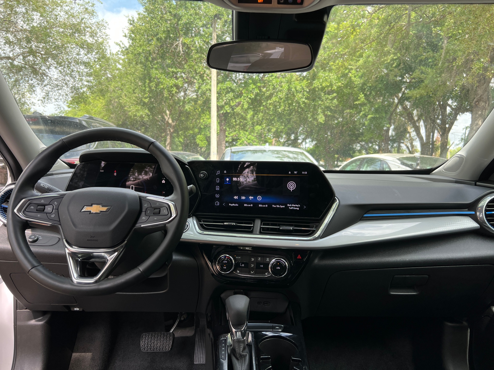 Thumbnail: 2025 Chevrolet Trax - 3