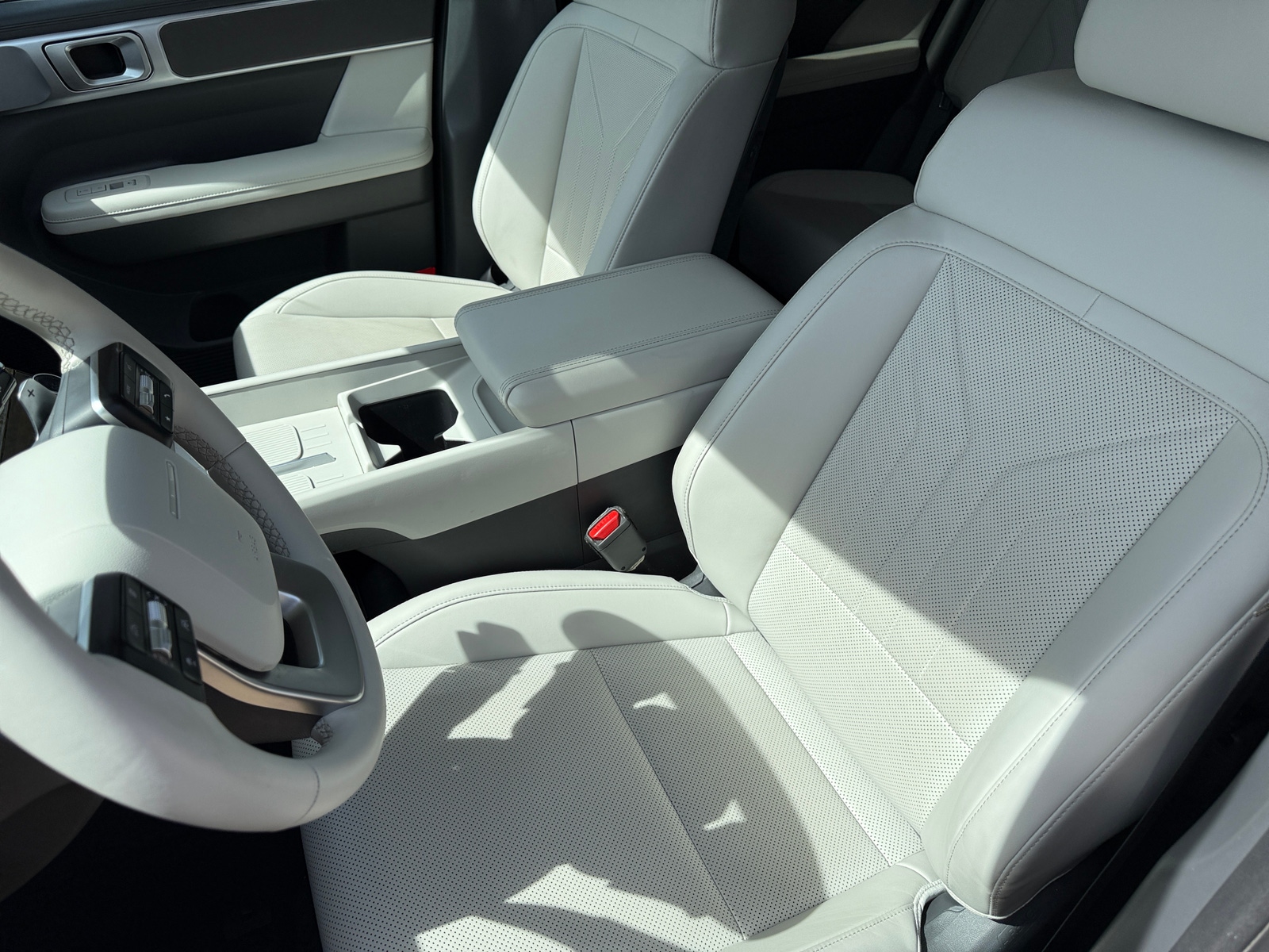 Thumbnail: 2025 Hyundai Santa Fe - 2