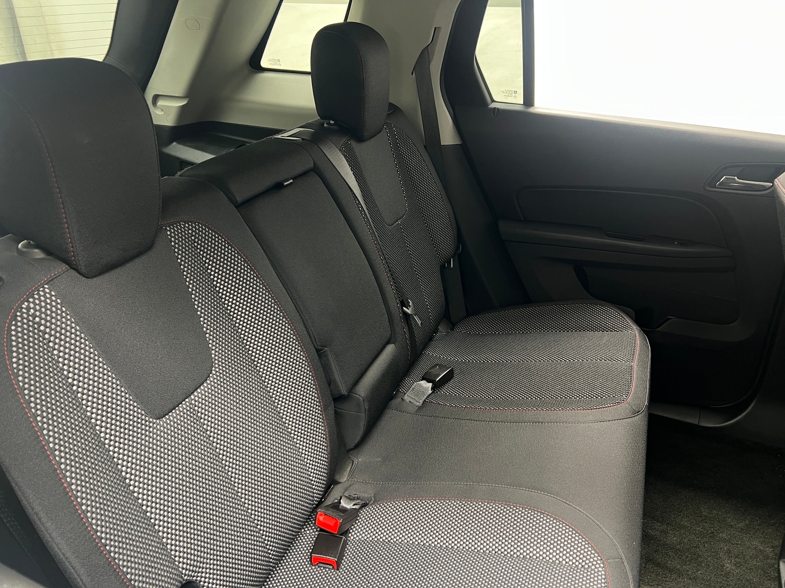 Thumbnail: 2017 GMC Terrain - 6