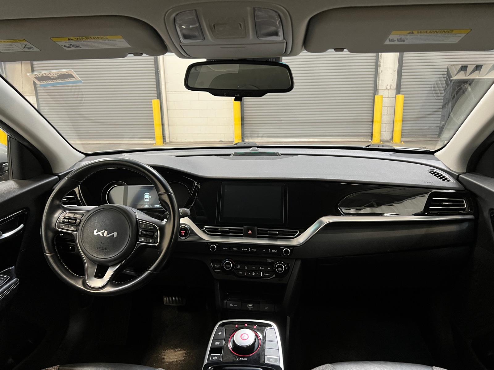 Thumbnail: 2022 Kia Niro - 2