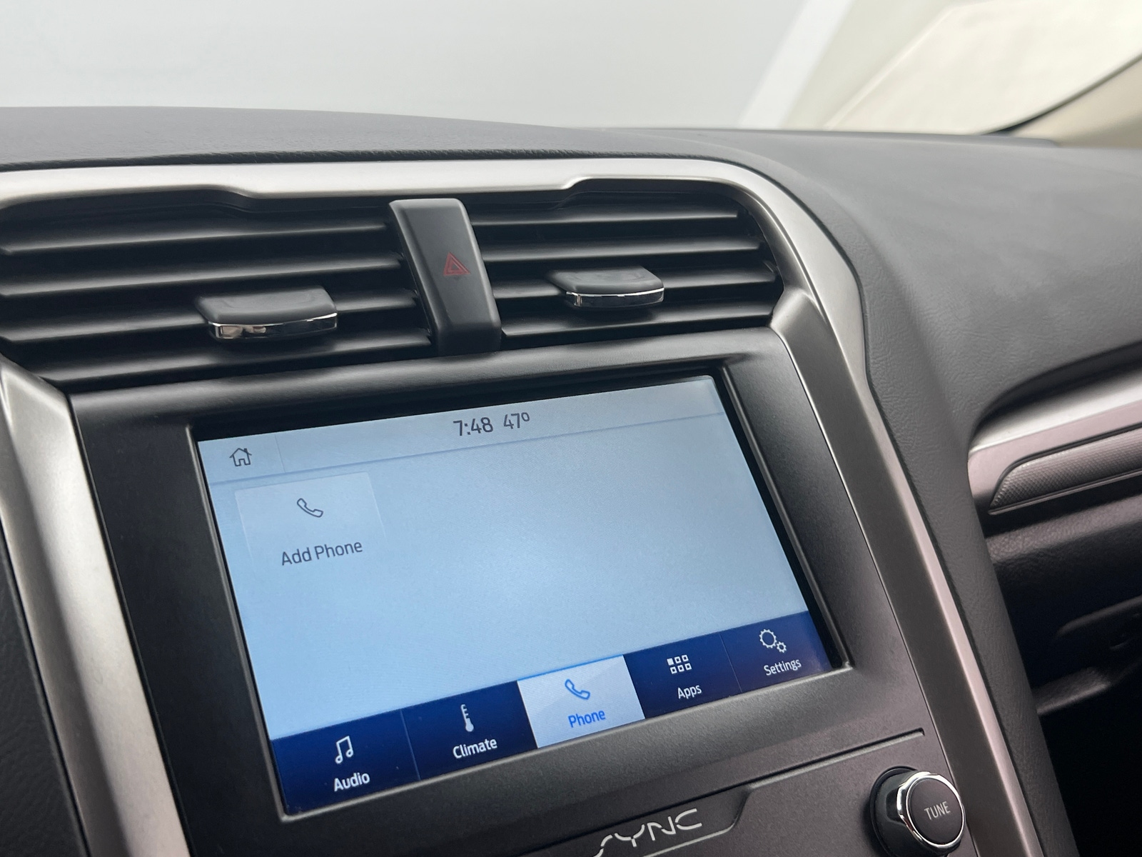 Thumbnail: 2020 Ford Fusion - 4