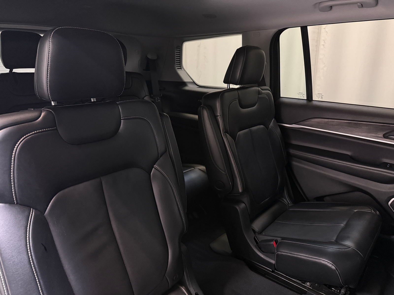 Thumbnail: 2021 Jeep Grand Cherokee L - 5