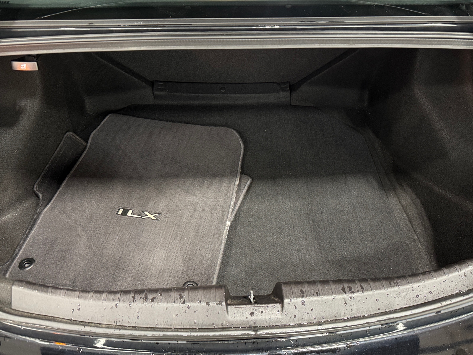 Thumbnail: 2020 Acura ILX - 6