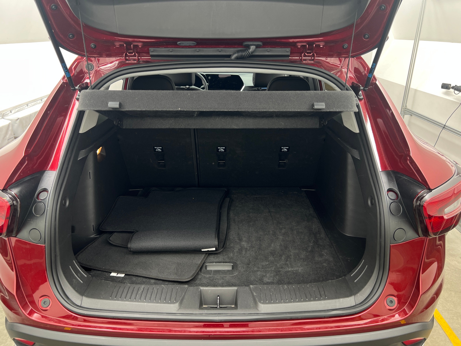 Thumbnail: 2025 Chevrolet Trax - 7