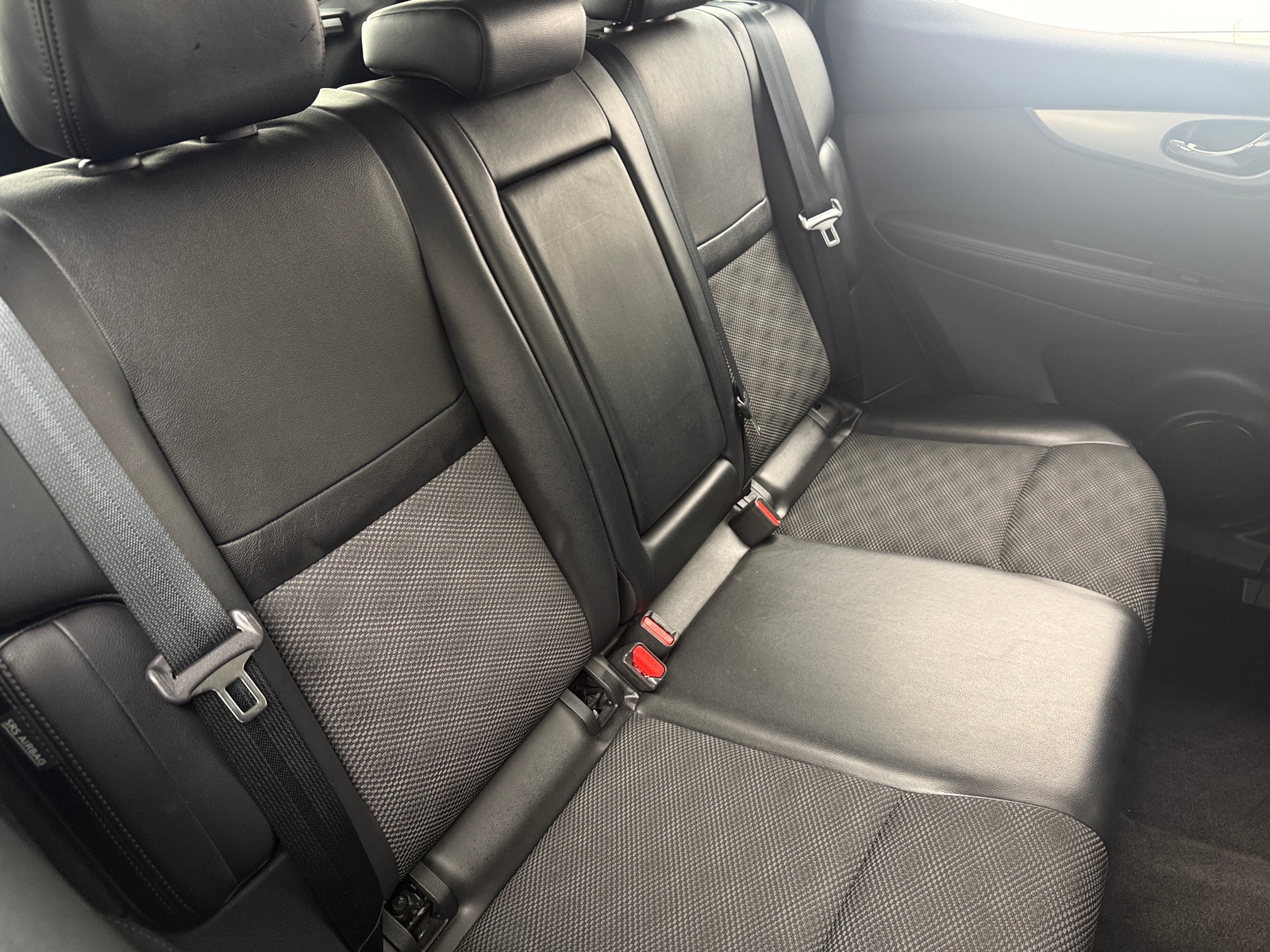 Thumbnail: 2020 Nissan Rogue Sport - 6