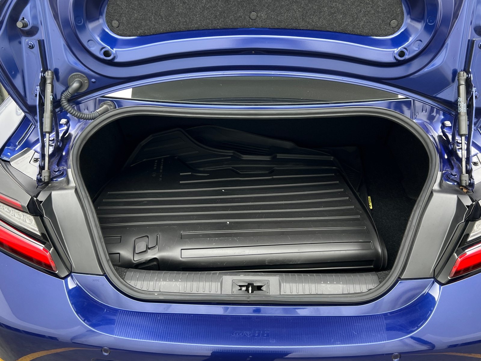 Thumbnail: 2025 Toyota GR86 - 5