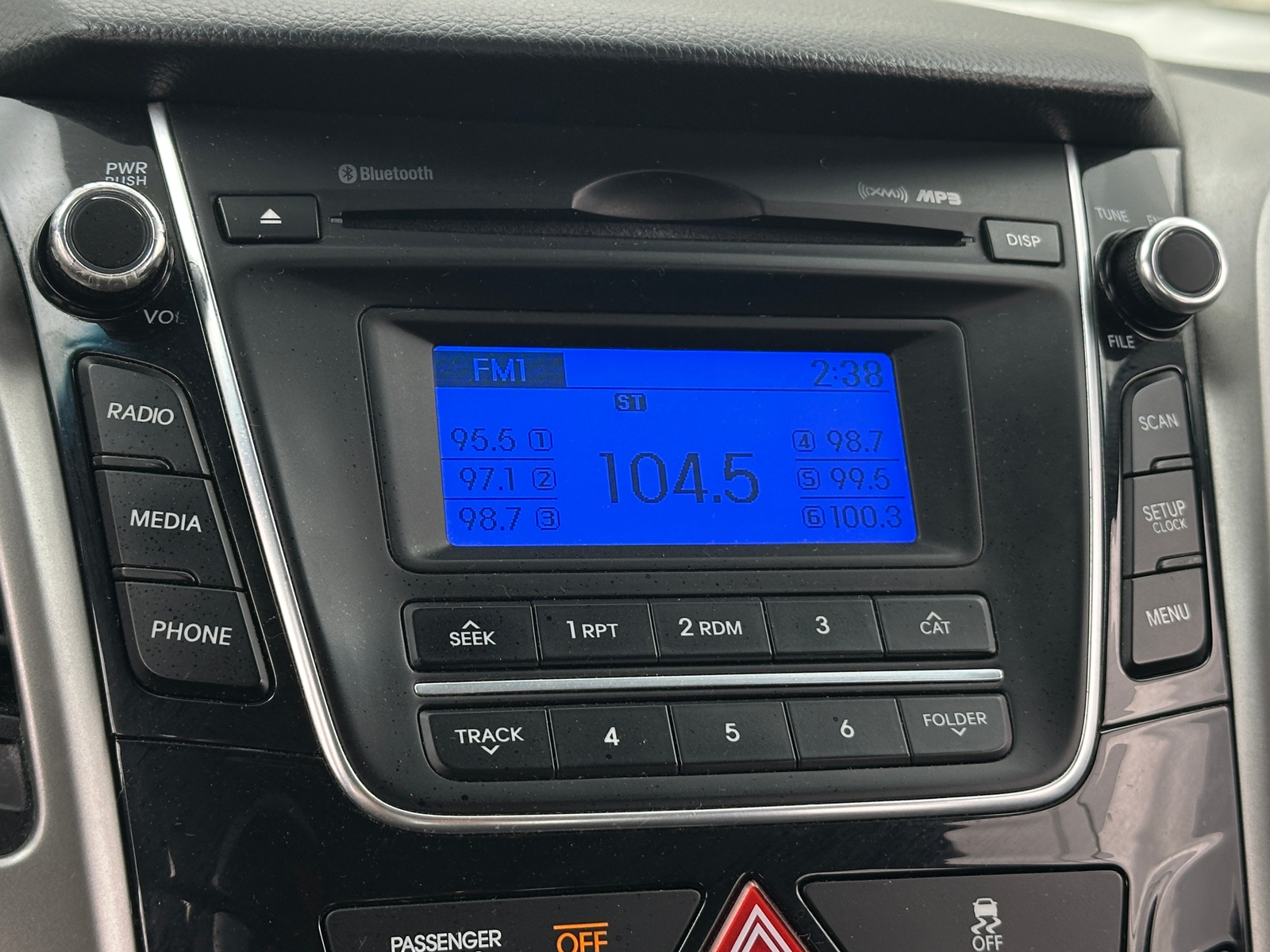 Thumbnail: 2015 Hyundai Elantra - 4