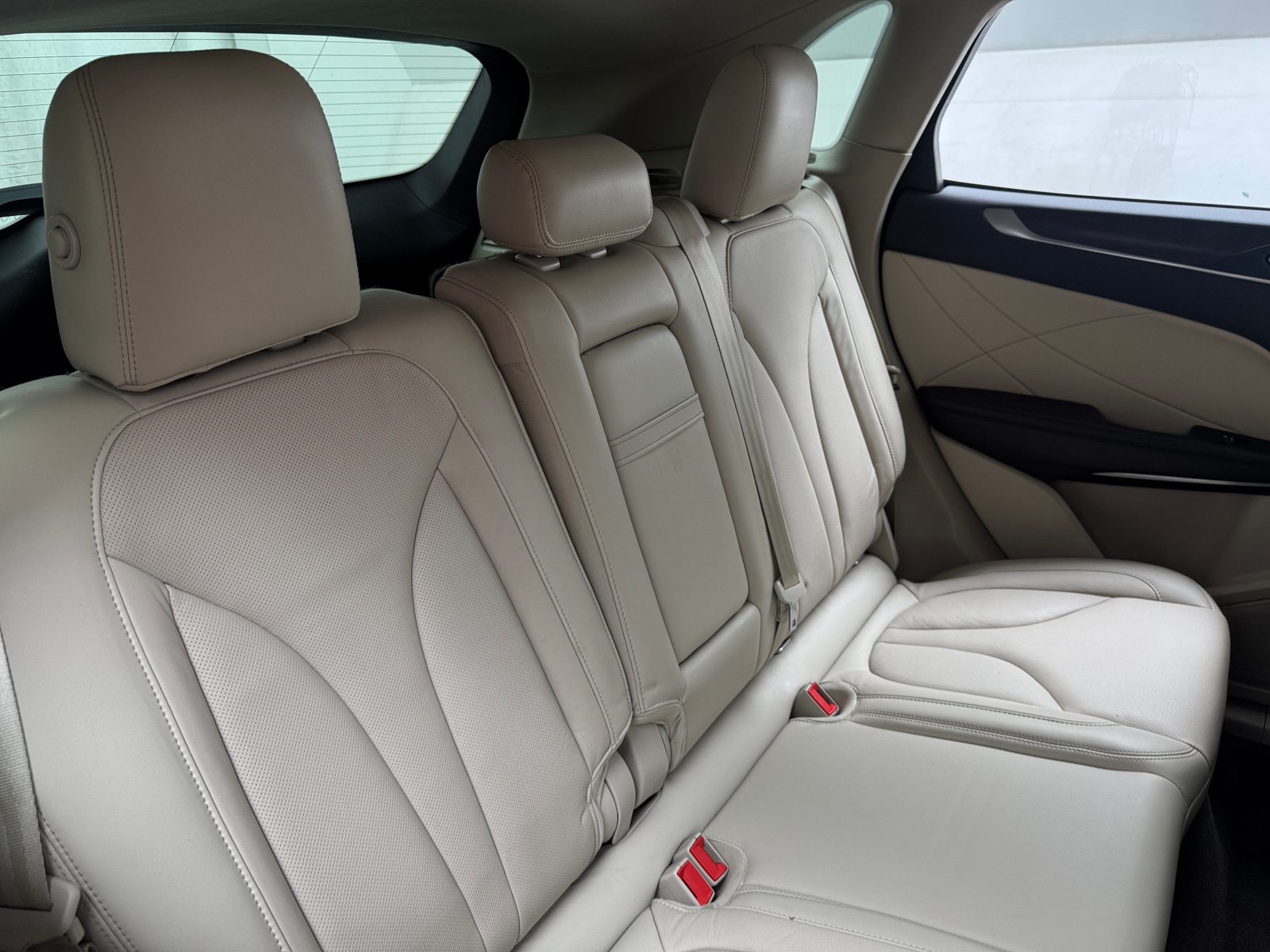 Thumbnail: 2019 Lincoln MKC - 5