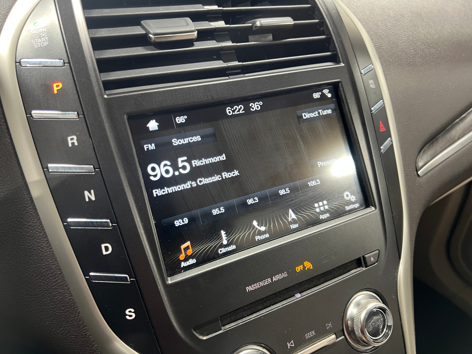 Thumbnail: 2019 Lincoln MKC - 3