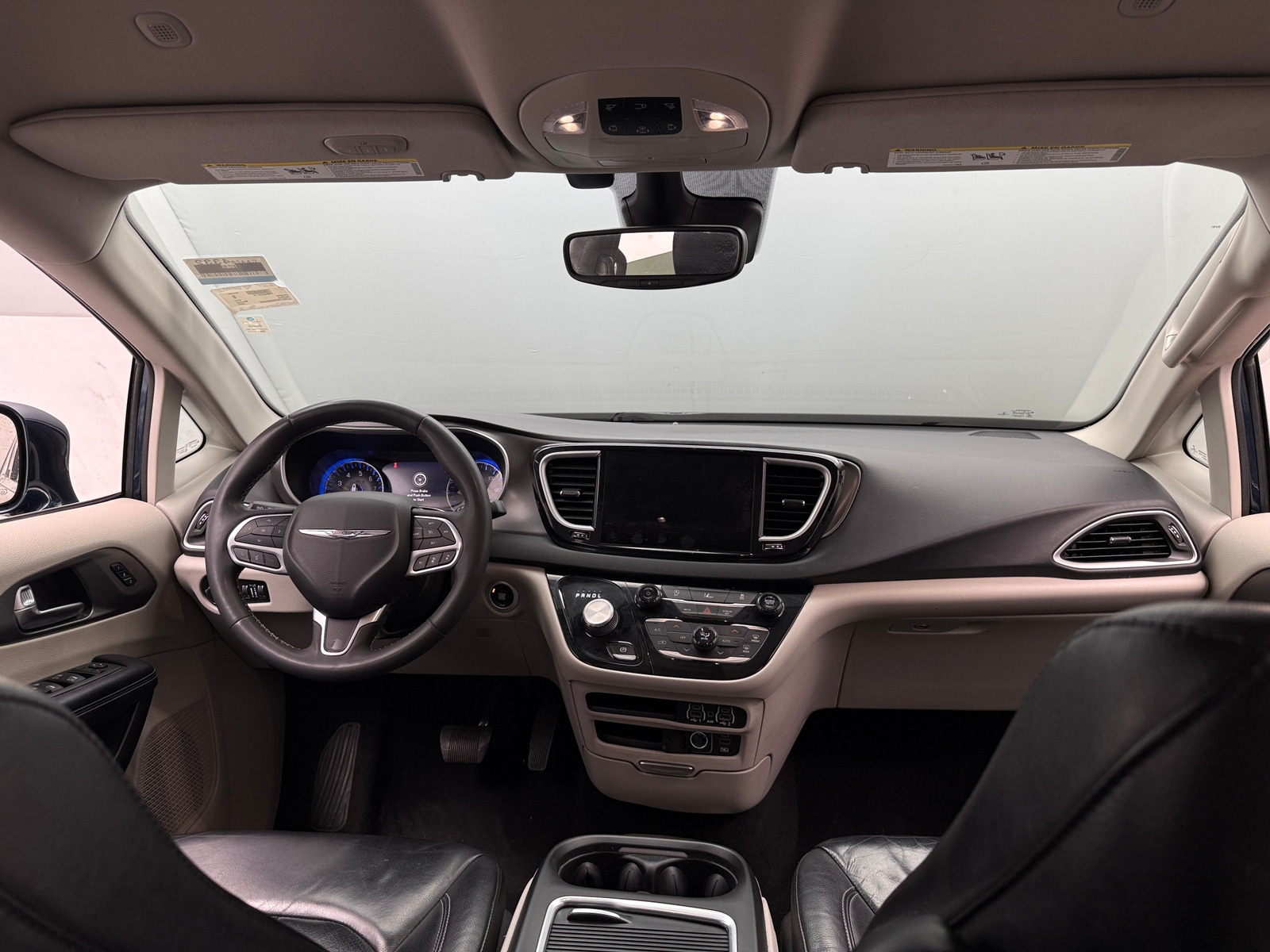 Thumbnail: 2022 Chrysler Pacifica - 2