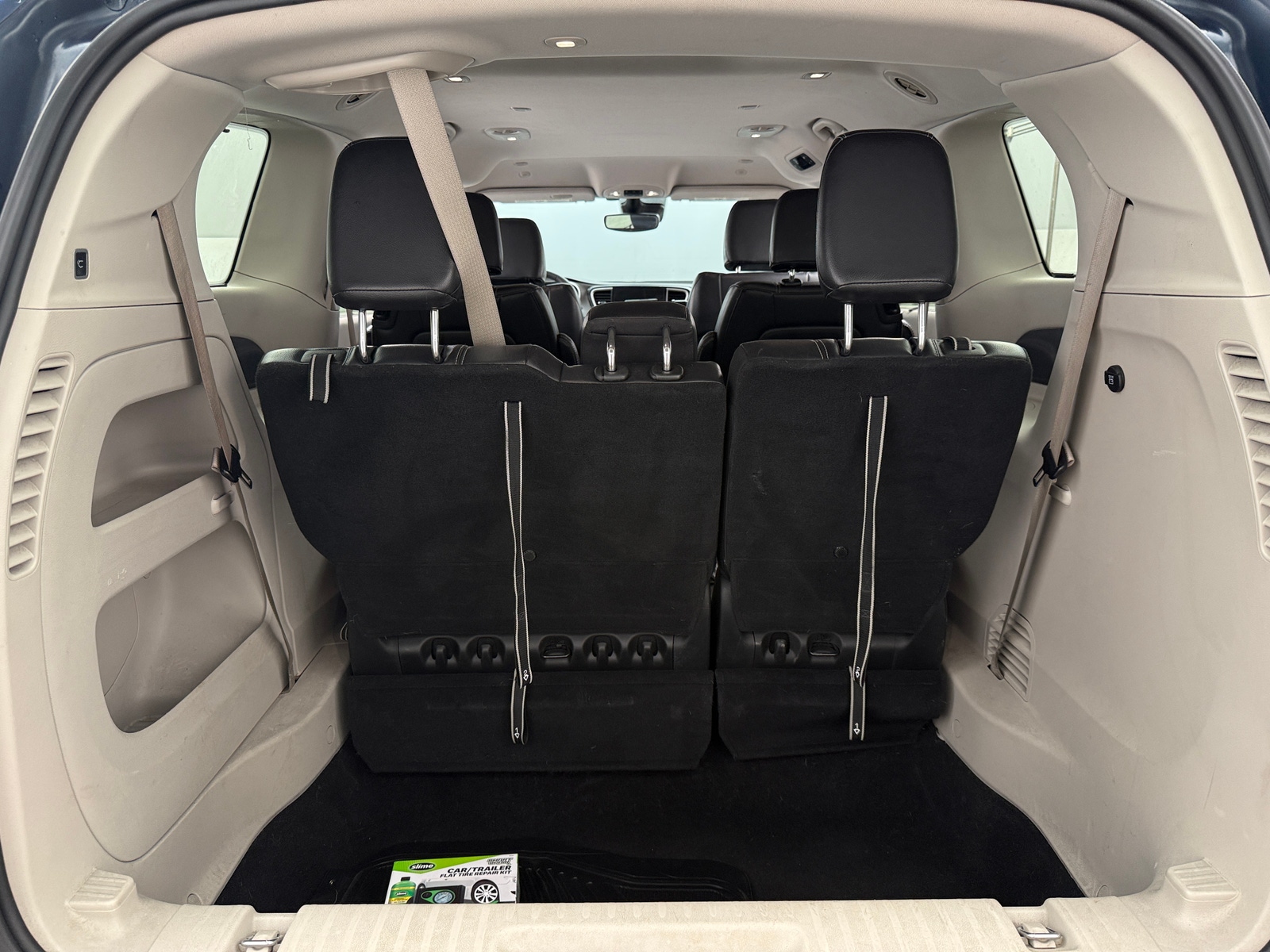 Thumbnail: 2022 Chrysler Pacifica - 6