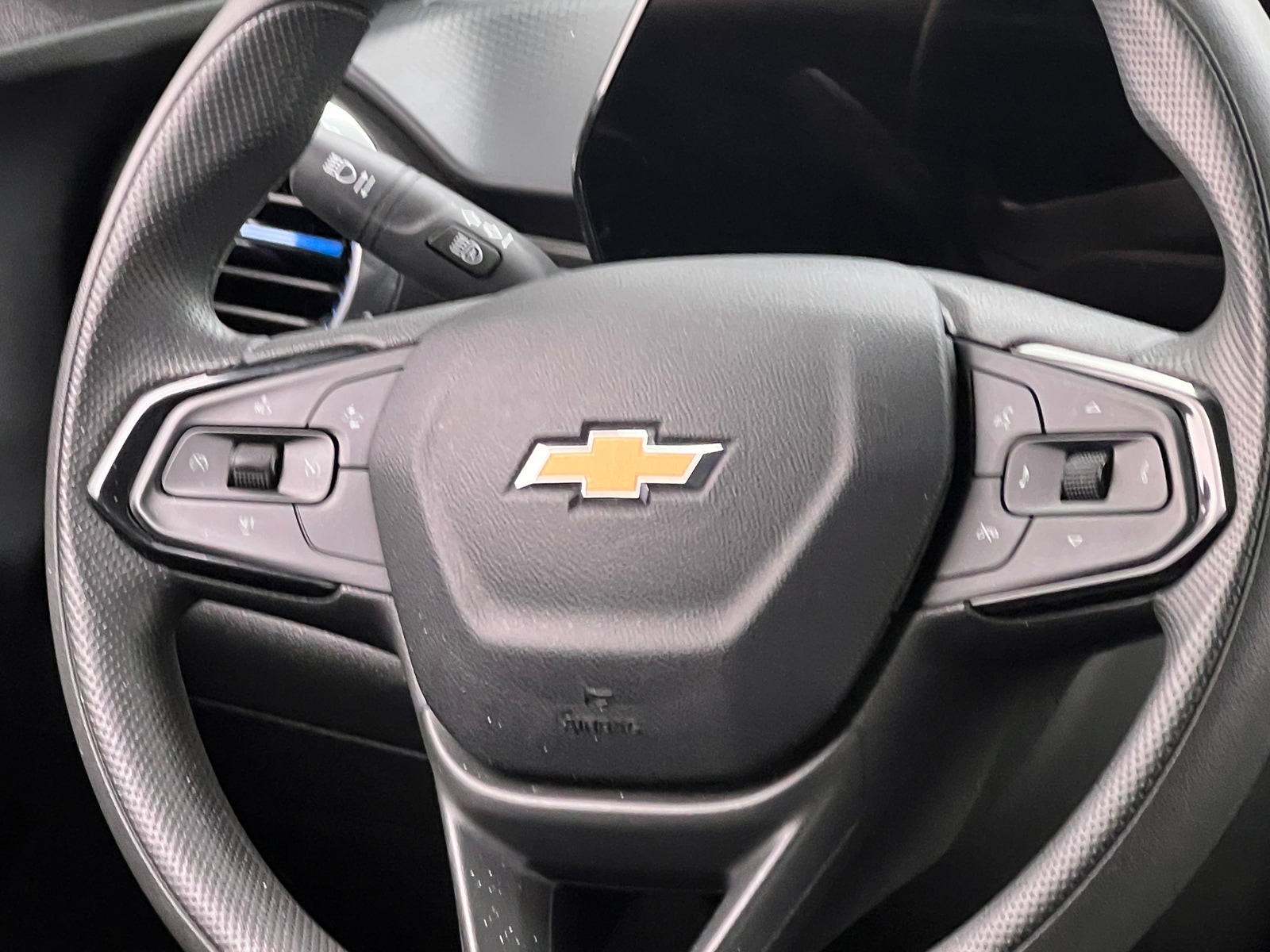 Thumbnail: 2025 Chevrolet Trax - 5