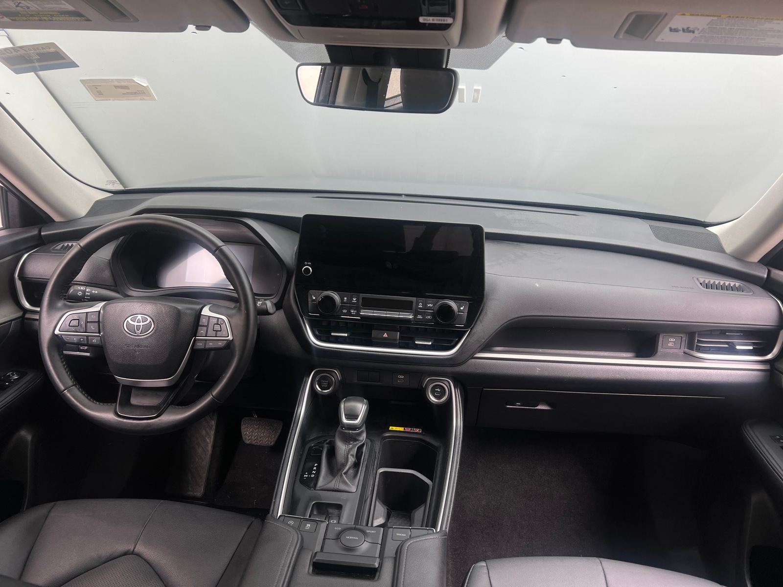 Thumbnail: 2025 Toyota Grand Highlander - 3