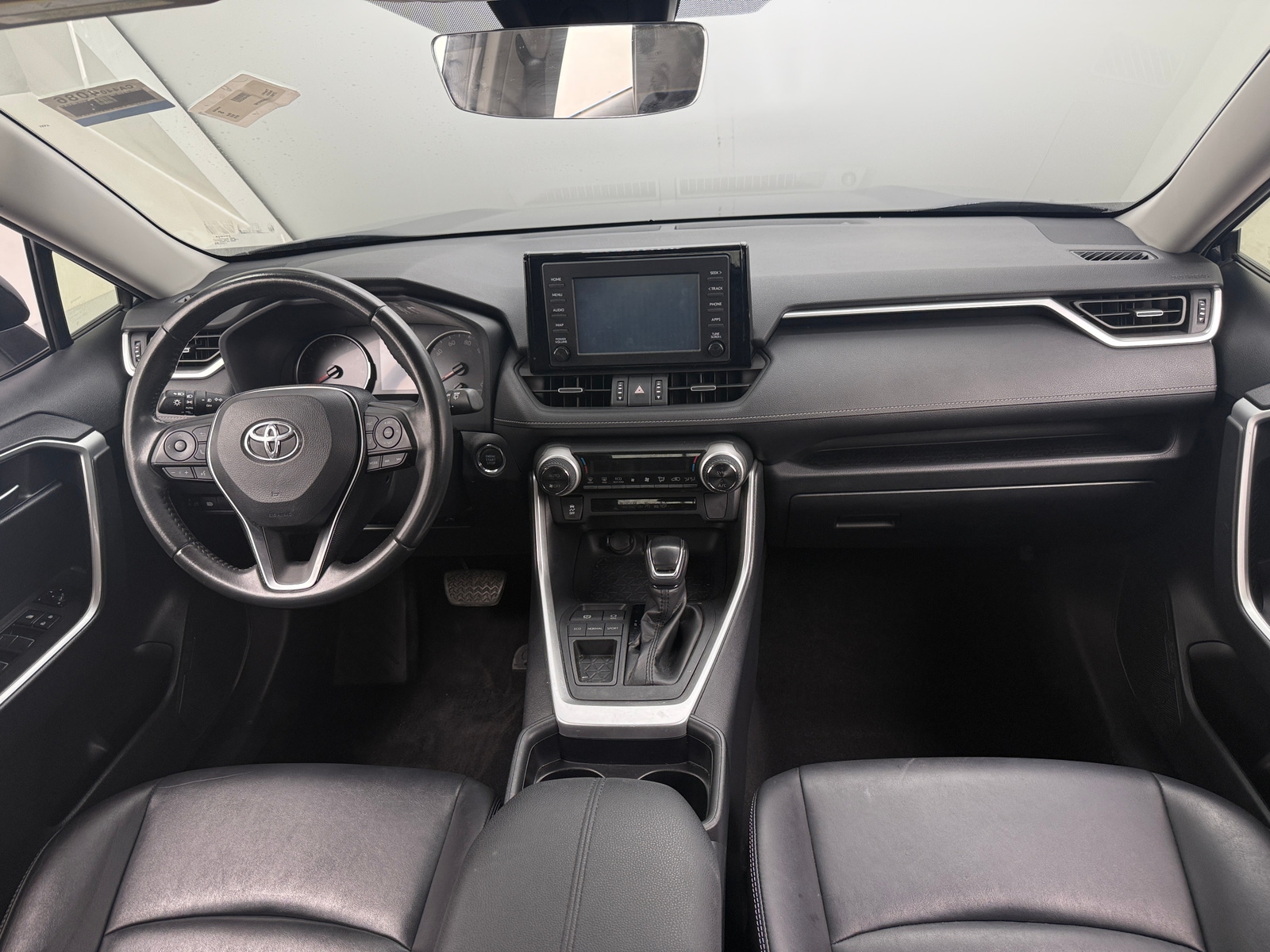 Thumbnail: 2019 Toyota RAV4 - 2