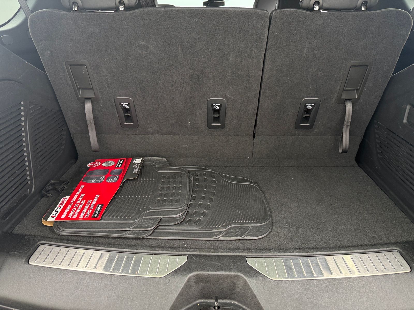 Thumbnail: 2025 Chevrolet Tahoe - 6