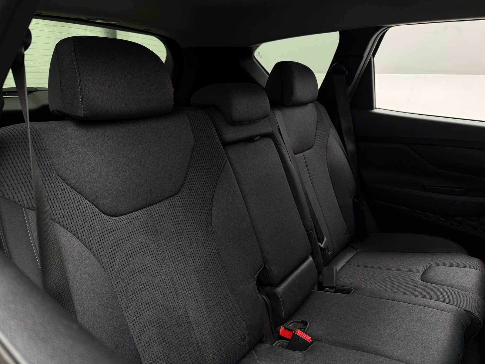 Thumbnail: 2020 Hyundai Santa Fe - 6