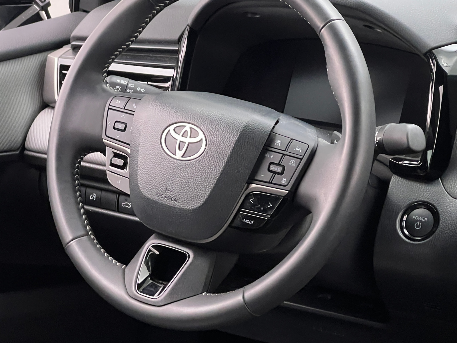 Thumbnail: 2025 Toyota Camry - 5