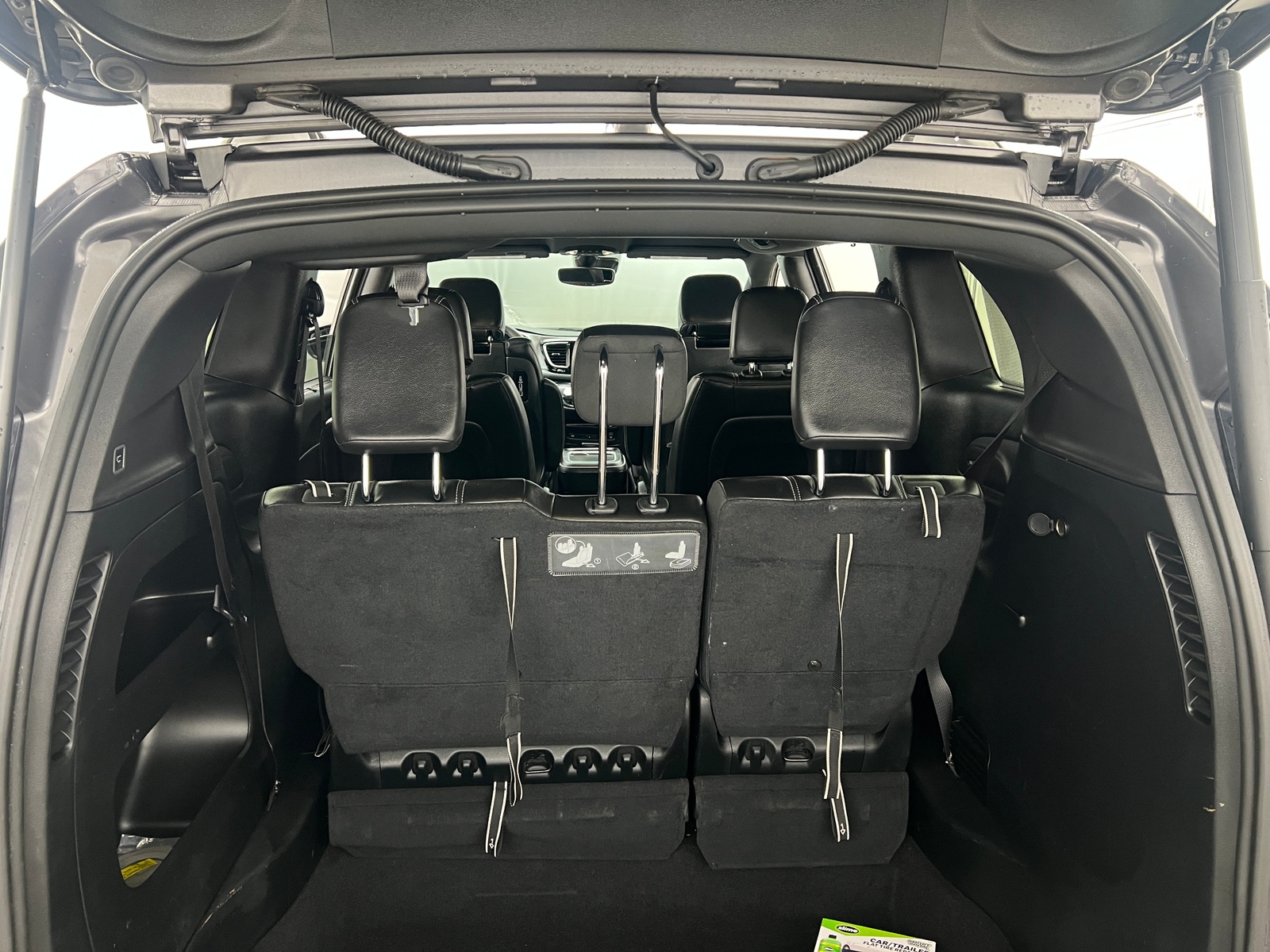 Thumbnail: 2018 Chrysler Pacifica - 6