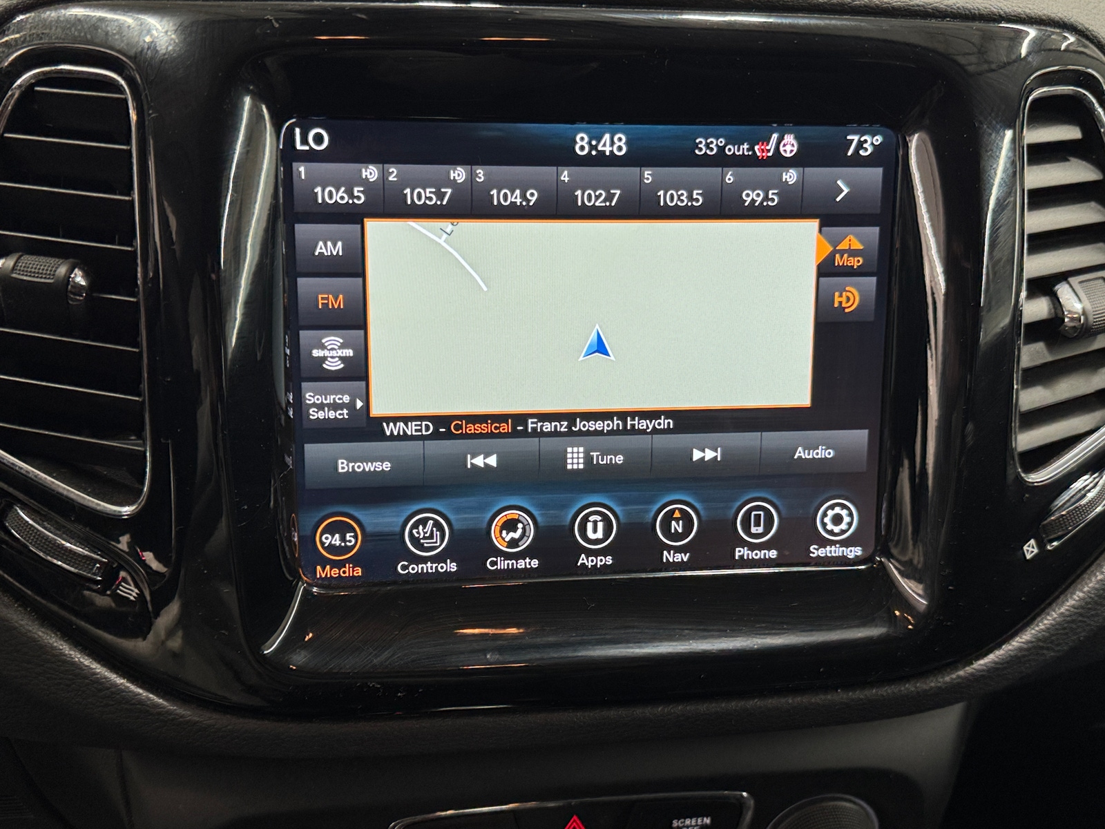 Thumbnail: 2018 Jeep Compass - 3