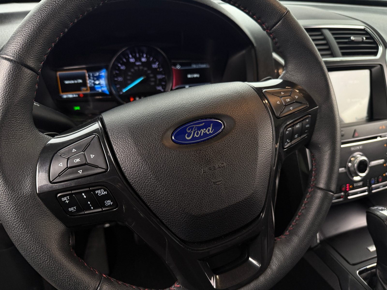 Thumbnail: 2018 Ford Explorer - 4