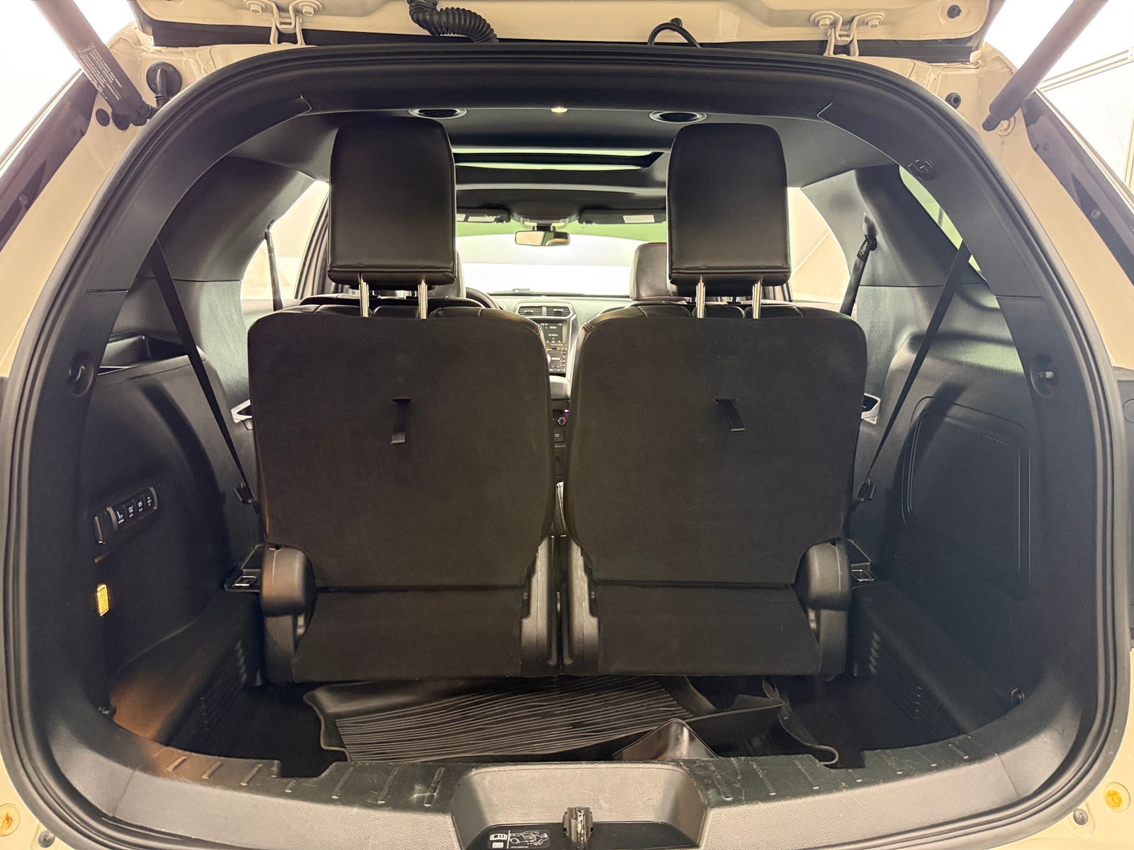 Thumbnail: 2018 Ford Explorer - 6