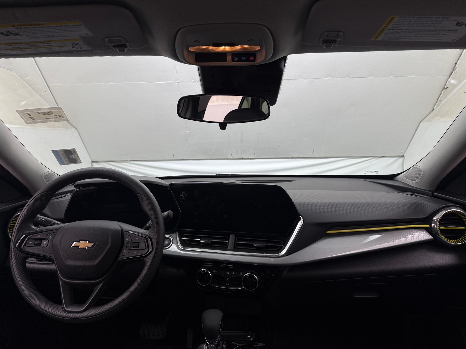 Thumbnail: 2024 Chevrolet Trax - 3