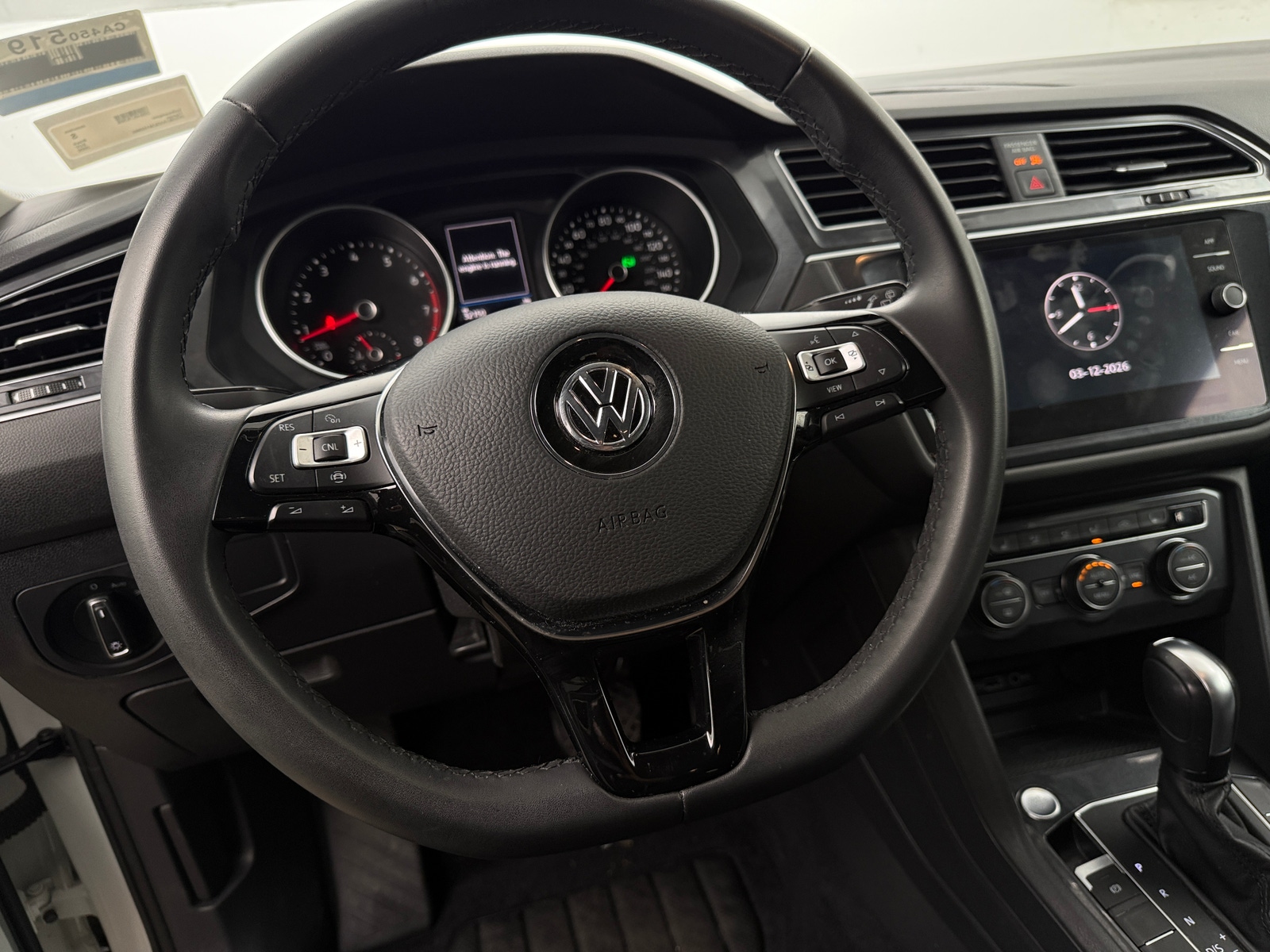 Thumbnail: 2020 Volkswagen Tiguan - 4