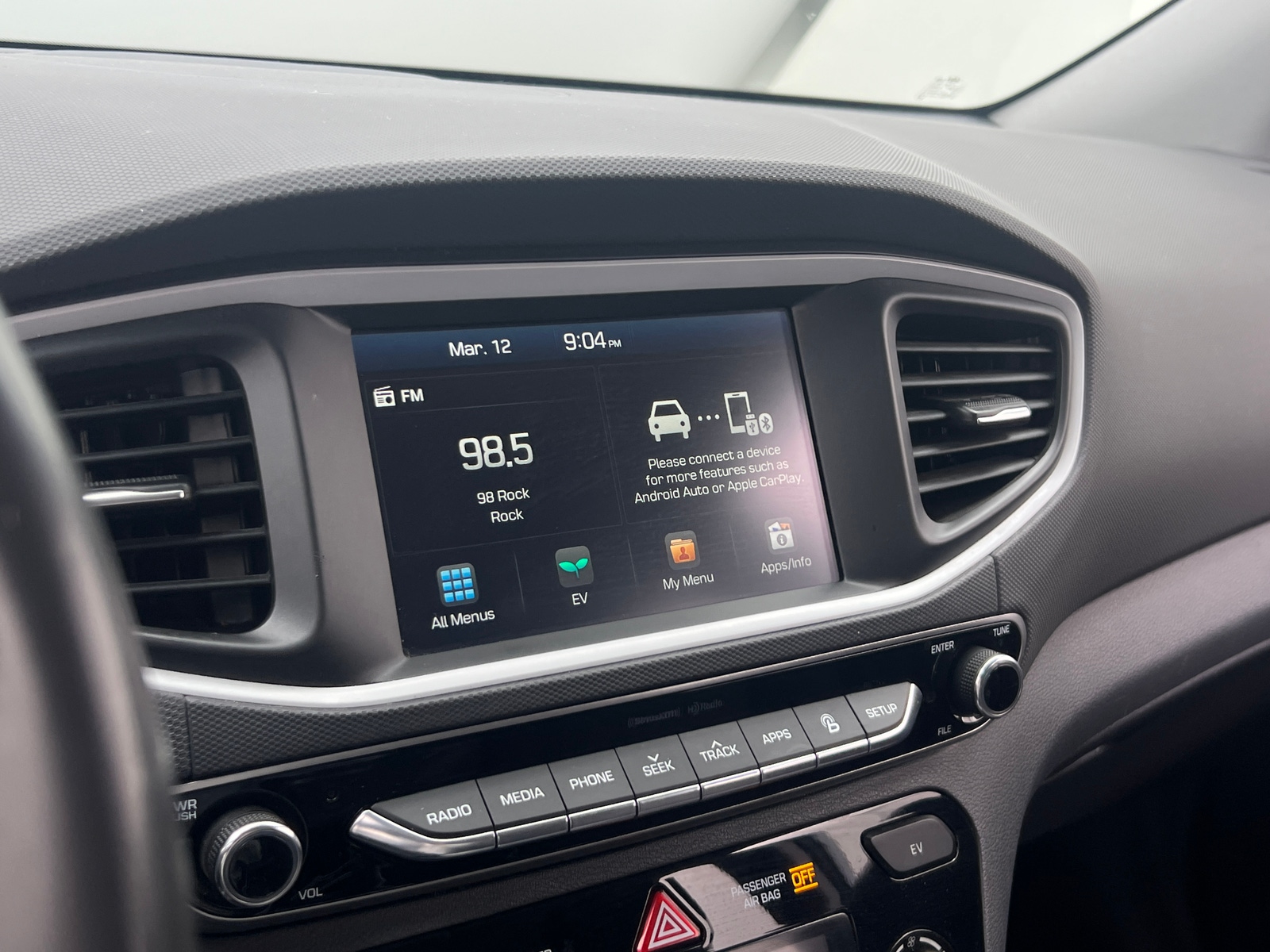 Thumbnail: 2019 Hyundai Ioniq - 4