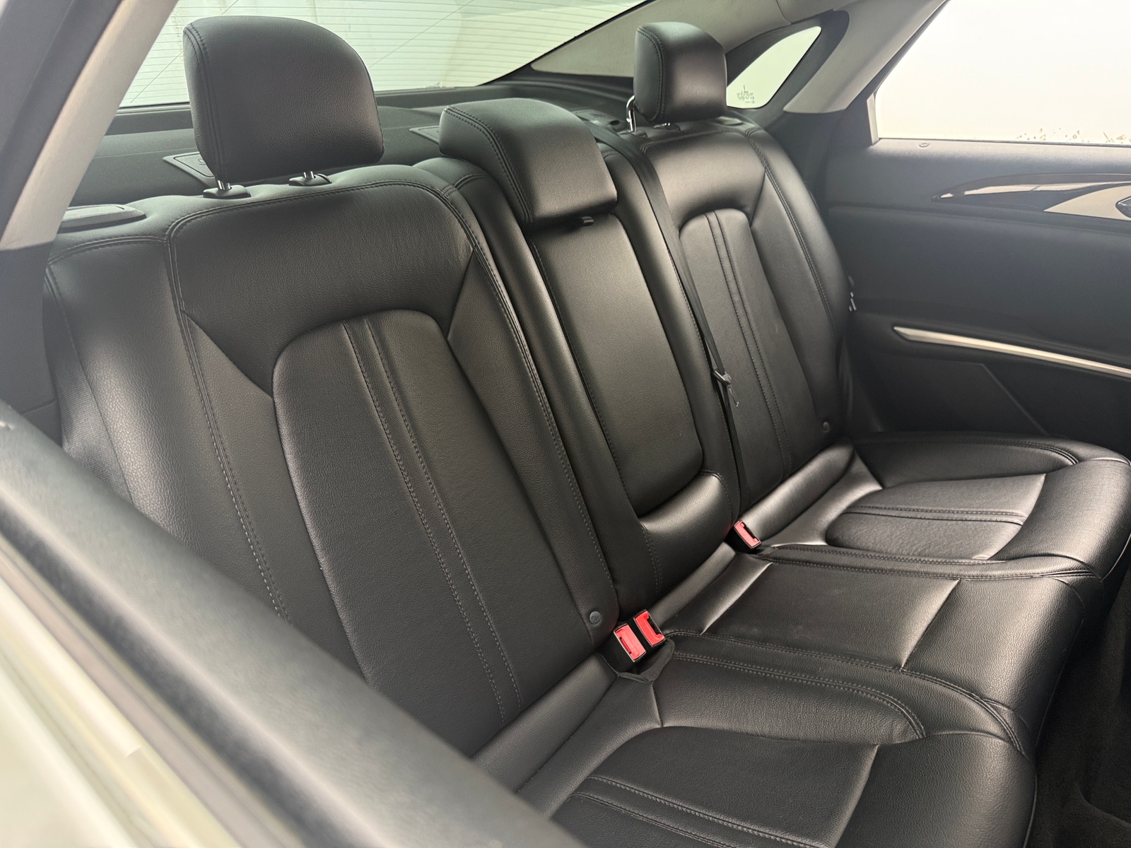 Thumbnail: 2016 Lincoln MKZ - 5