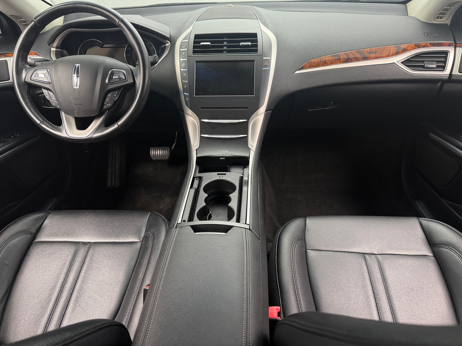 Thumbnail: 2016 Lincoln MKZ - 2