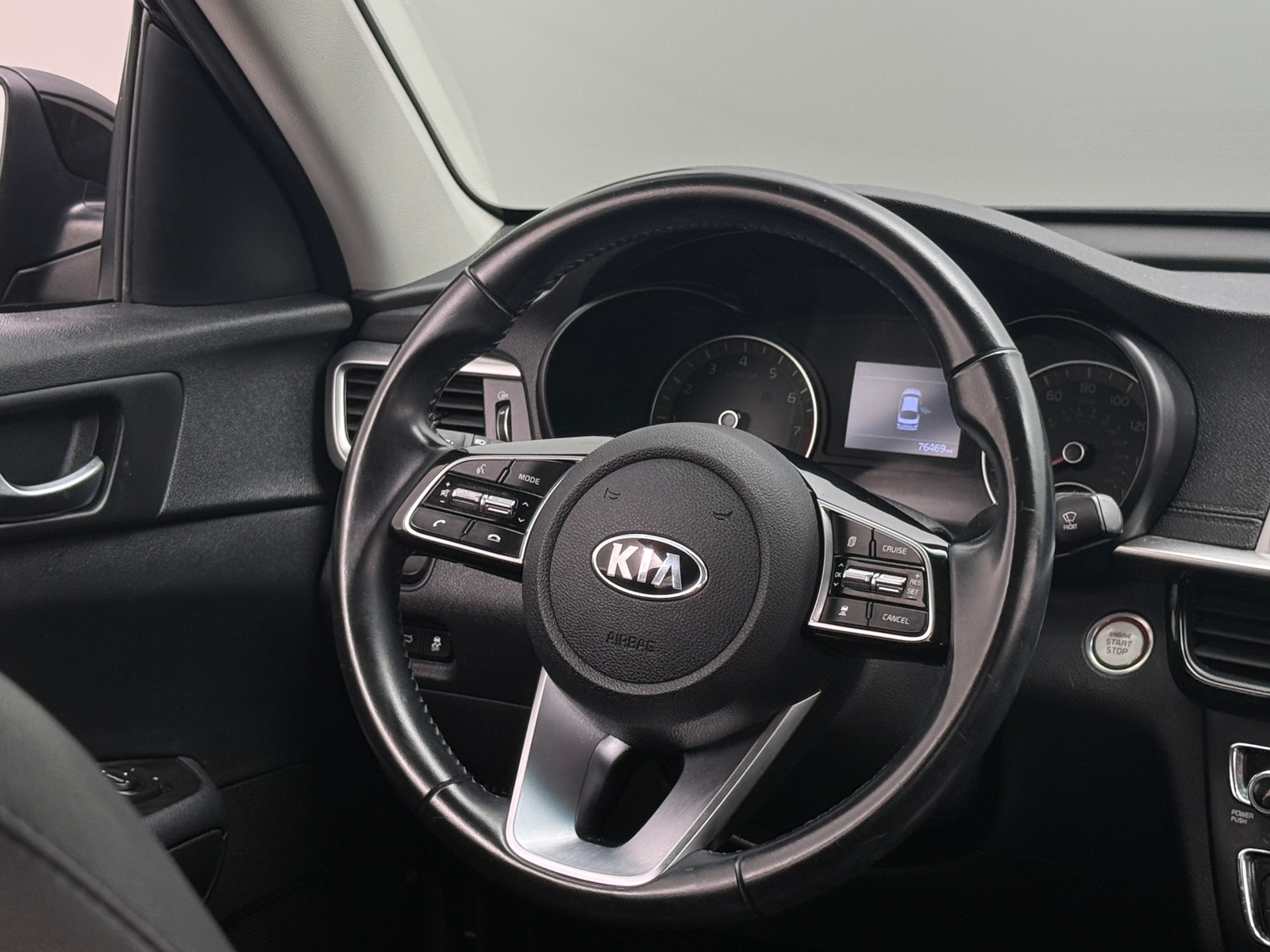 Thumbnail: 2020 Kia Optima - 4