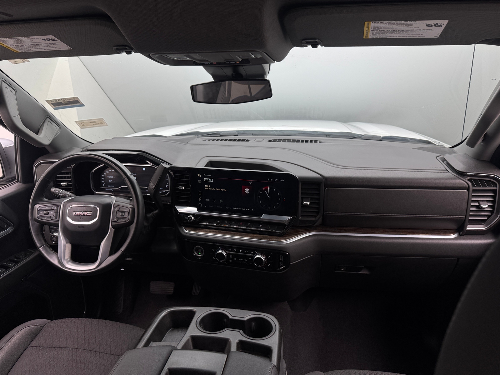 Thumbnail: 2023 GMC Sierra 1500 - 3