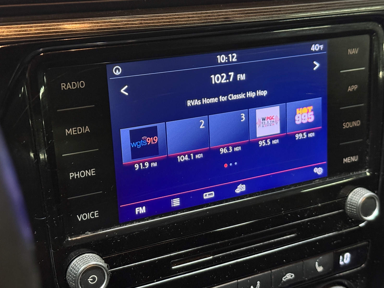 Thumbnail: 2022 Volkswagen Passat - 3