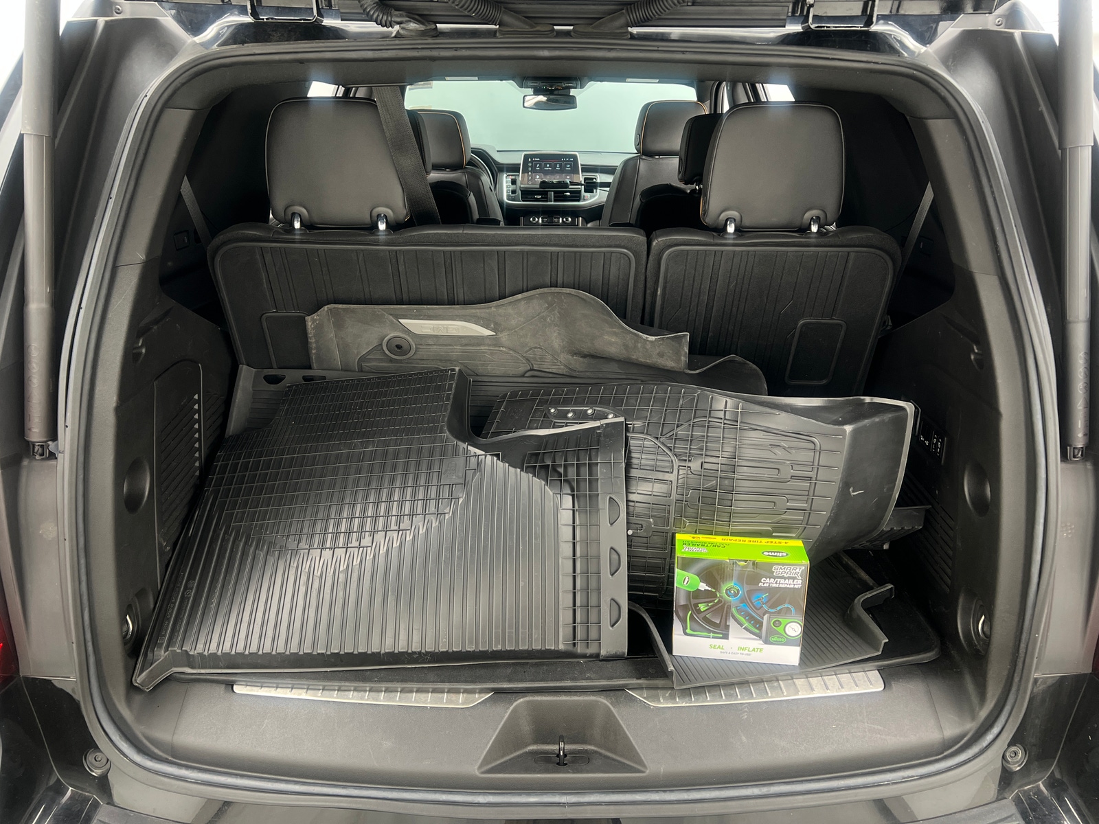 Thumbnail: 2023 GMC Yukon - 6