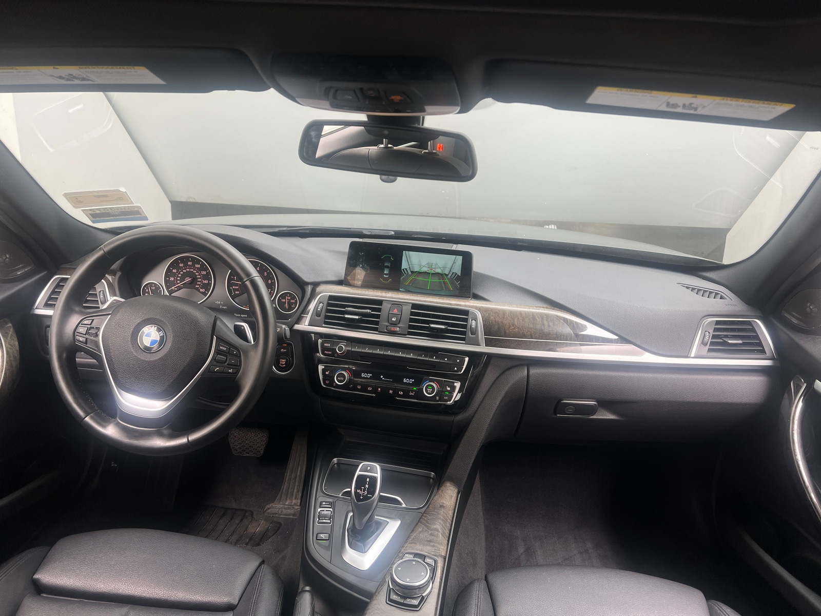 Thumbnail: 2017 BMW 3 Series - 2