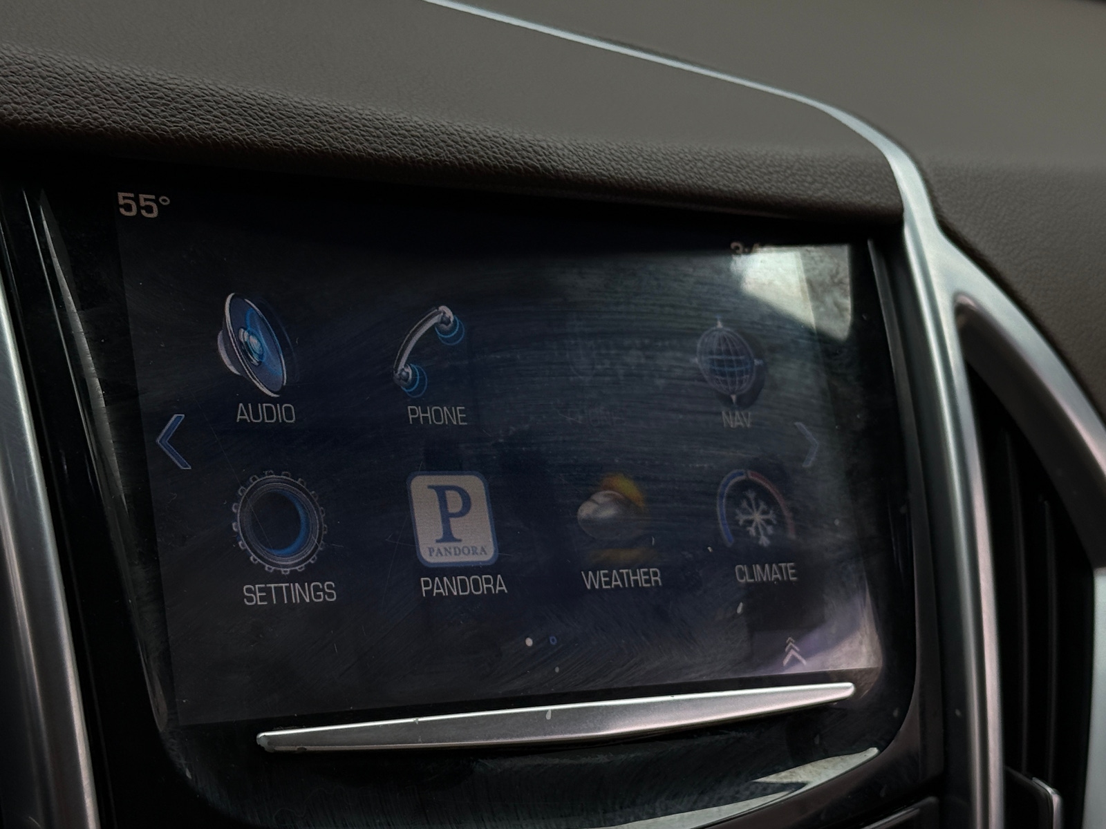 Thumbnail: 2014 Cadillac SRX - 3