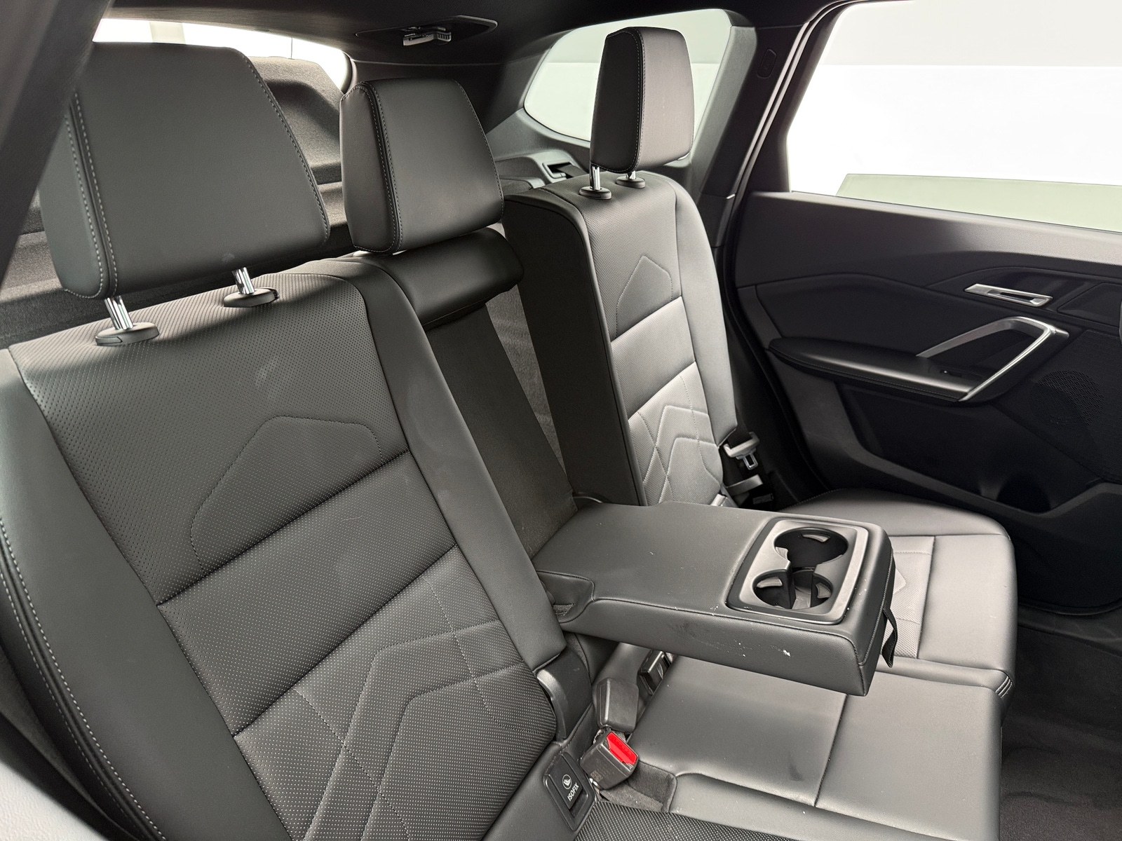 Thumbnail: 2026 BMW X1 - 5