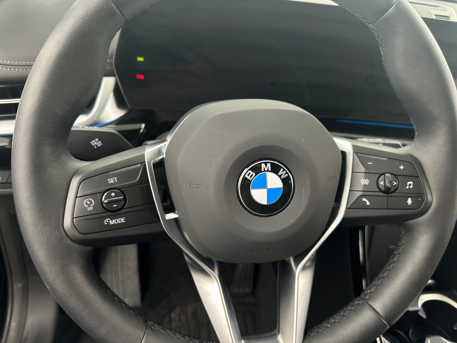 Thumbnail: 2025 BMW X1 - 4