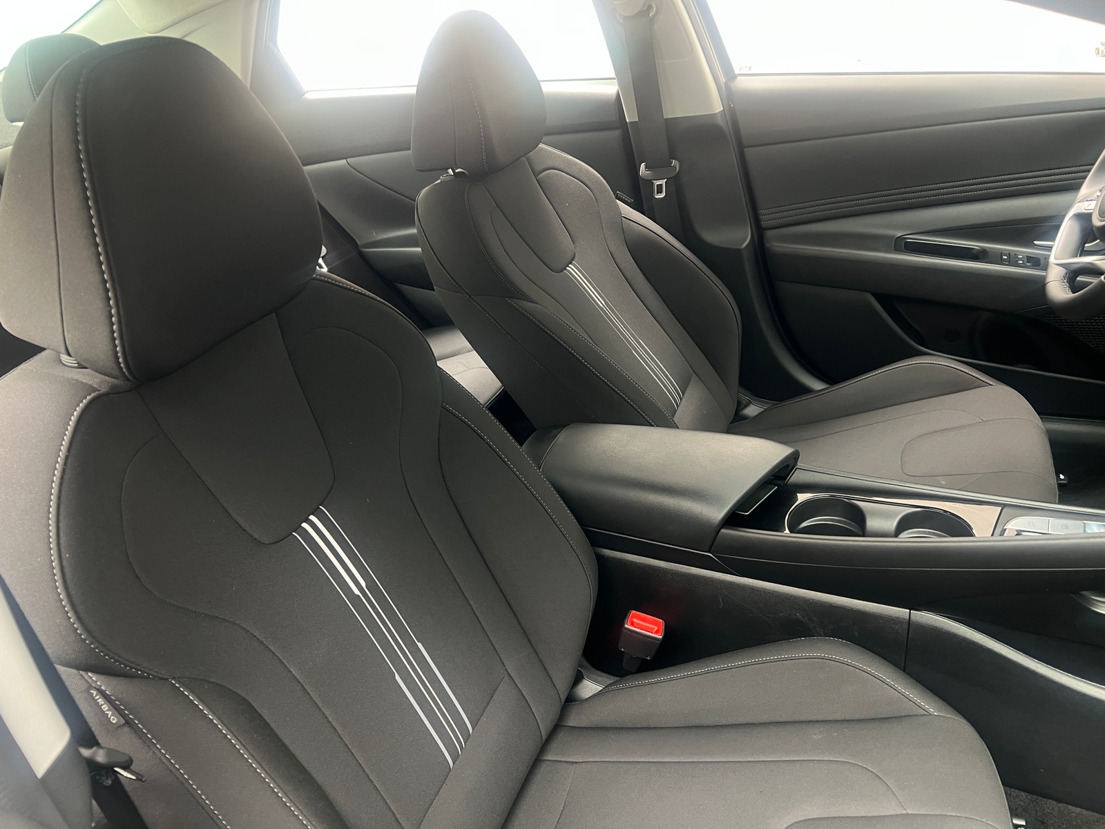 Thumbnail: 2025 Hyundai Elantra - 2