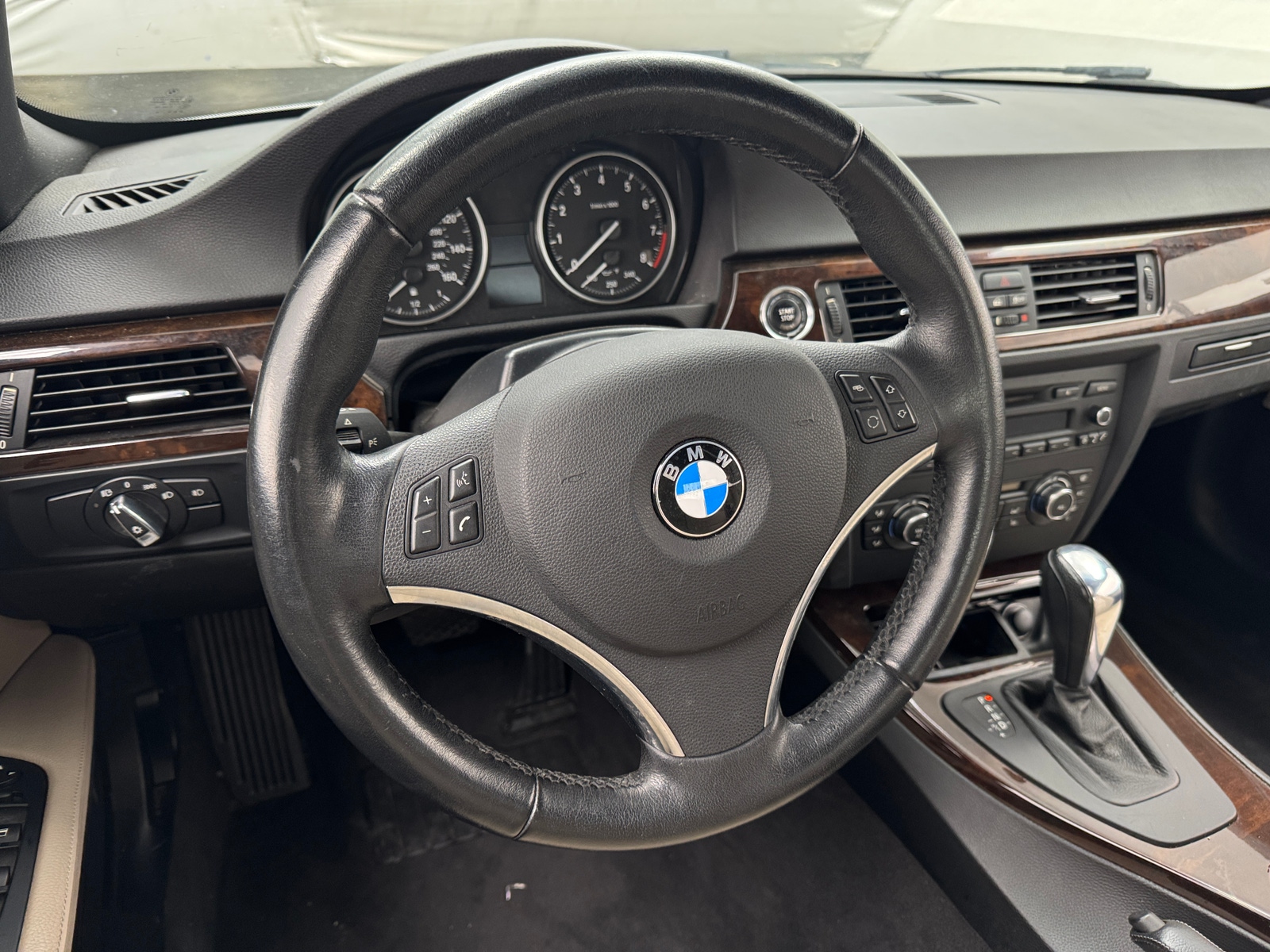 Thumbnail: 2013 BMW 3 Series - 3