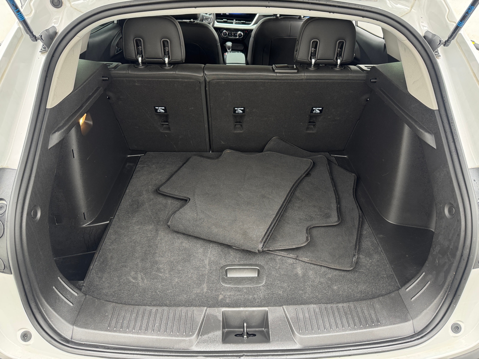 Thumbnail: 2025 Chevrolet Trax - 7