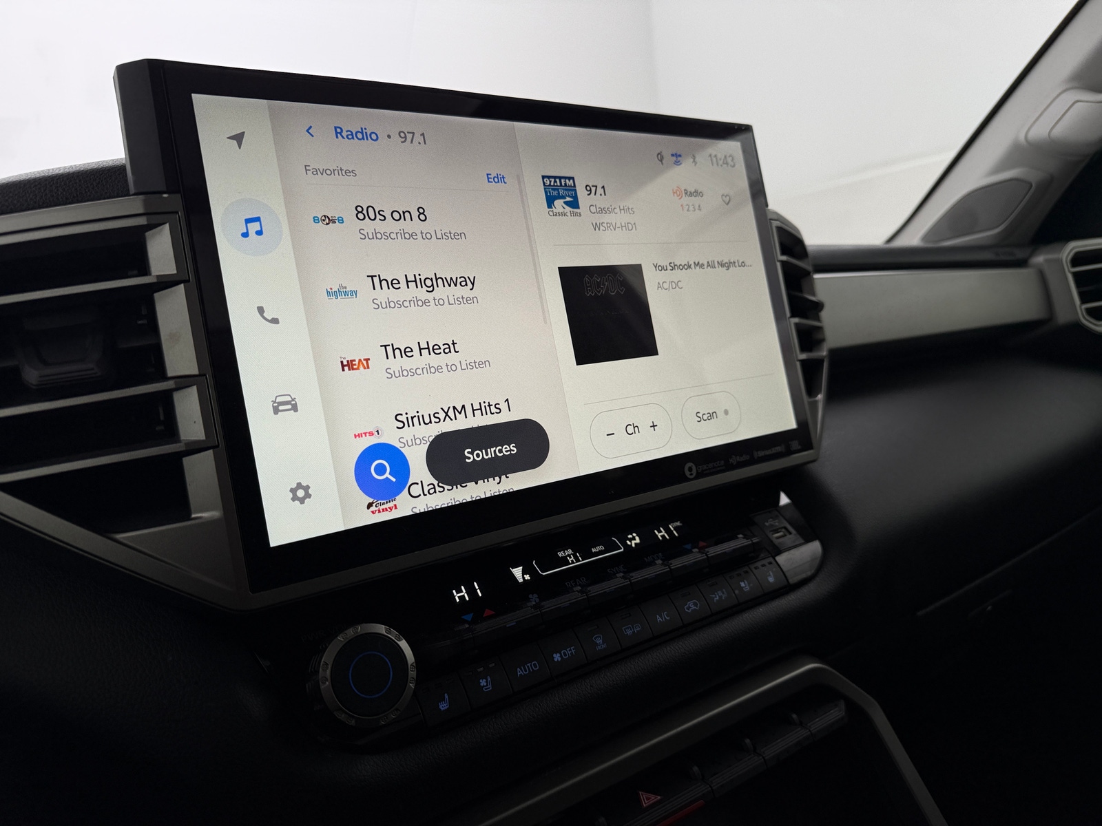 Thumbnail: 2024 Toyota Sequoia - 3