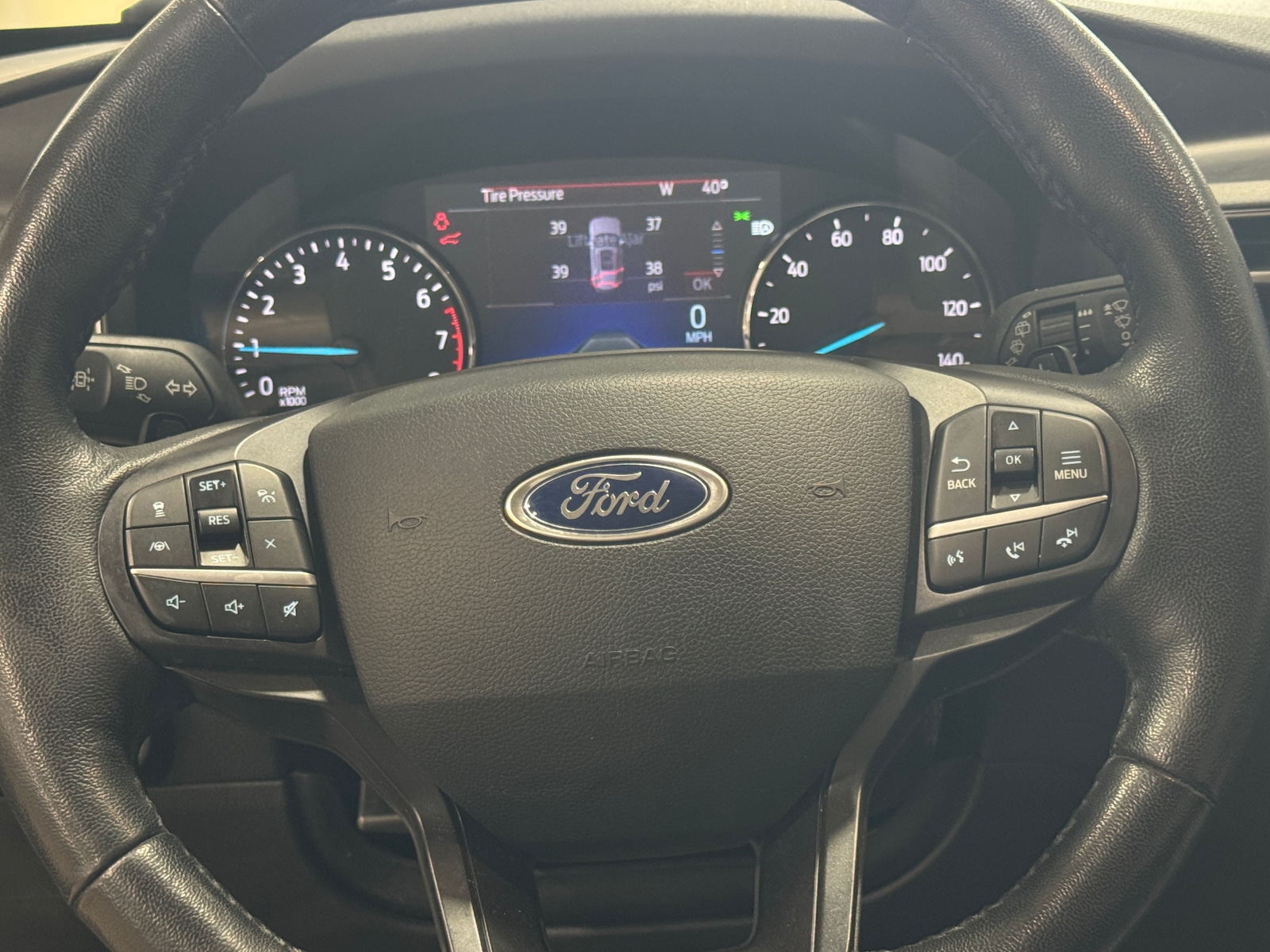 Thumbnail: 2020 Ford Explorer - 4