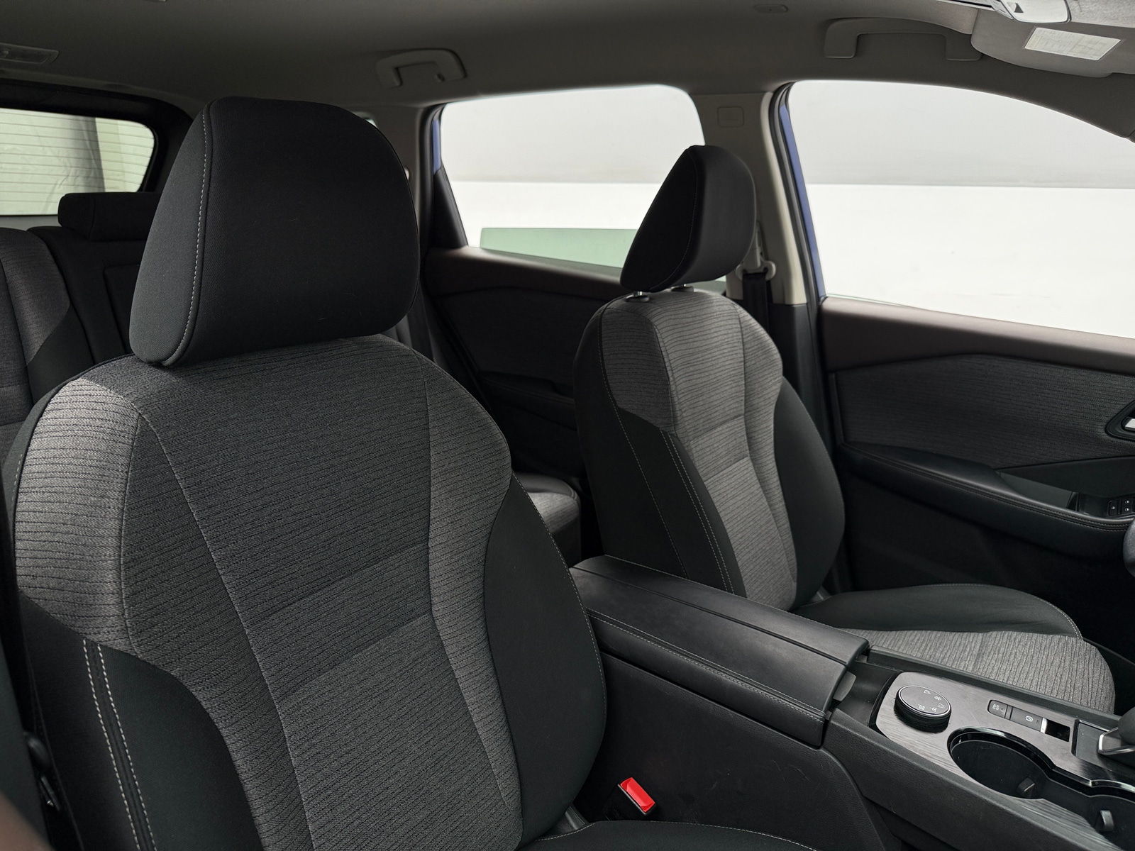 Thumbnail: 2023 Nissan Rogue - 2